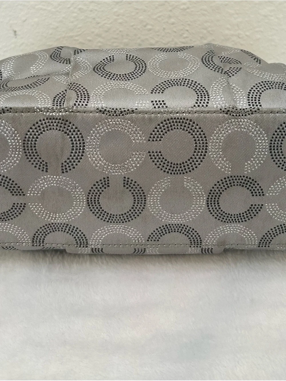 Coach Madison Dotted Op Art Gray G1082- 44379 Shoulder Bag Mini Hangtag Y2K